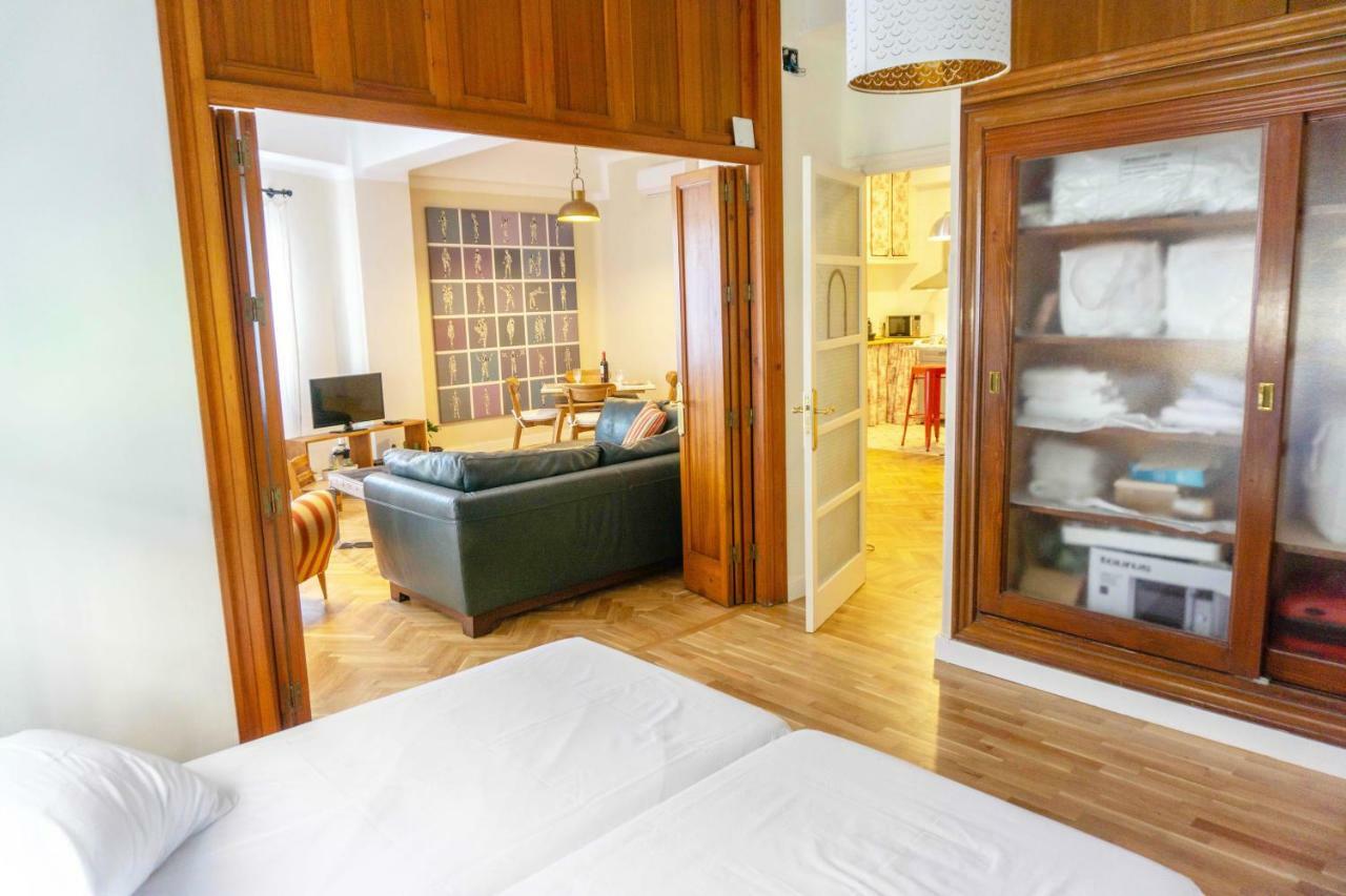 Sancha De Lara Apartment Malaga Bagian luar foto